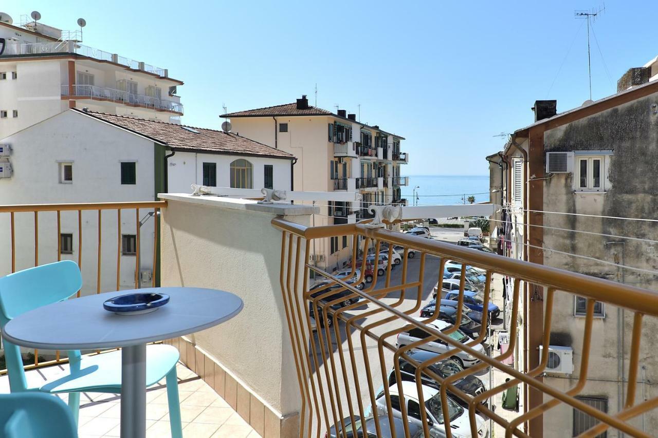 Casa Flavia Apartment ไมยอรี ภายนอก รูปภาพ